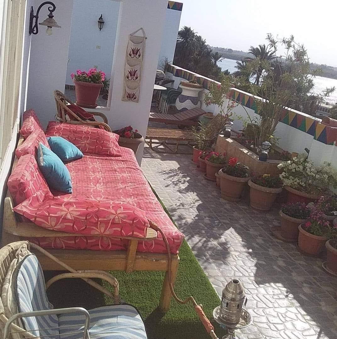 Apartamento Abo Hisham Nile Flat Luxor Exterior foto